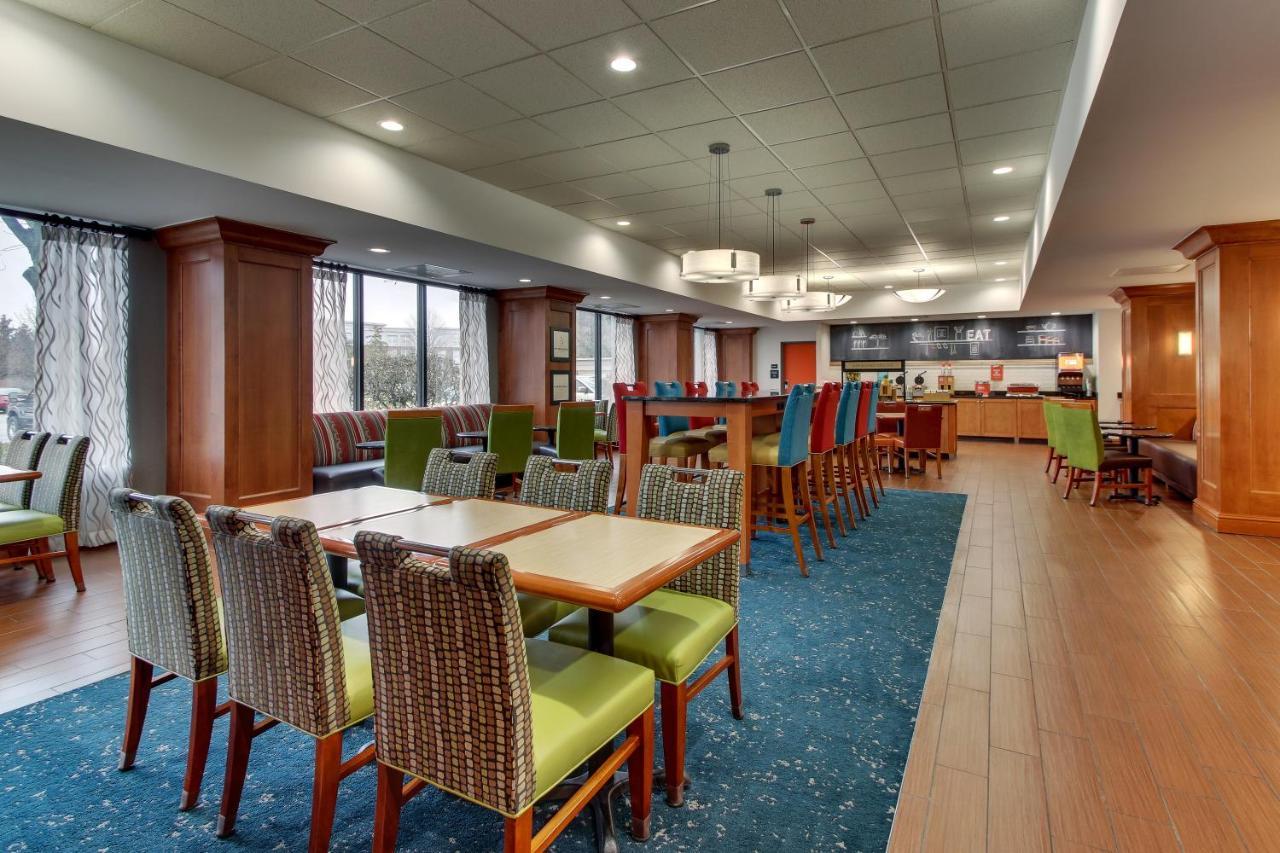 Hampton Inn Indianapolis/Кармел Екстер'єр фото