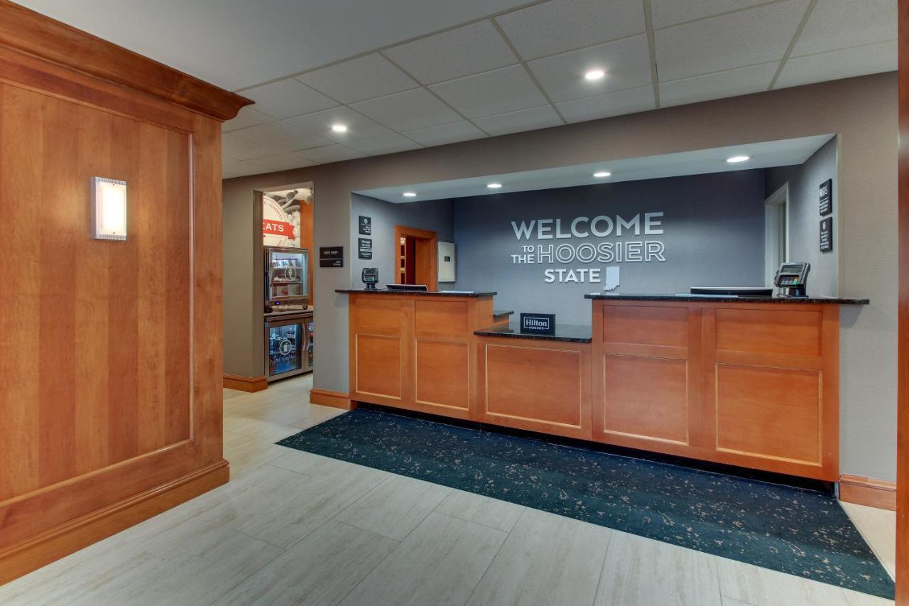 Hampton Inn Indianapolis/Кармел Екстер'єр фото