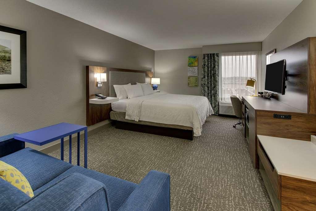 Hampton Inn Indianapolis/Кармел Номер фото