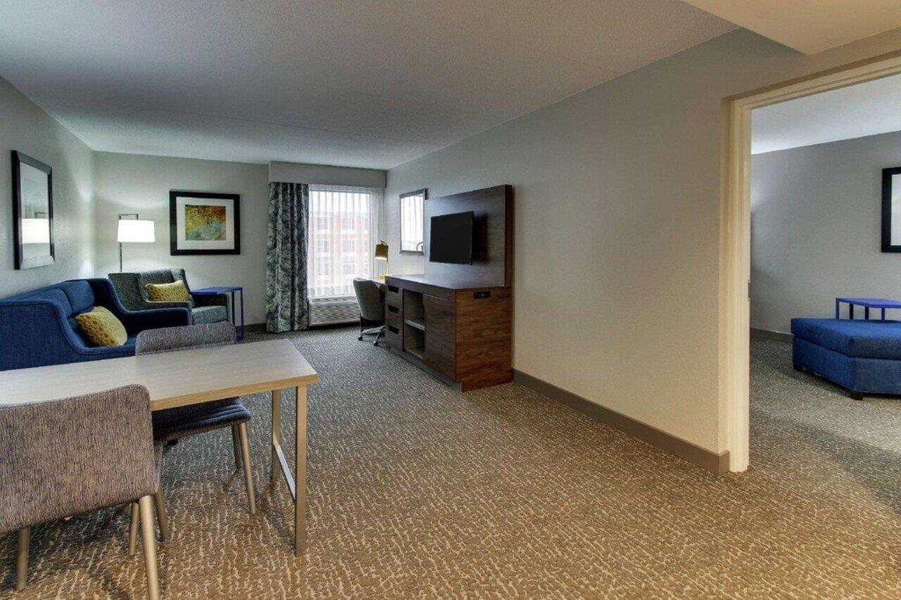 Hampton Inn Indianapolis/Кармел Екстер'єр фото