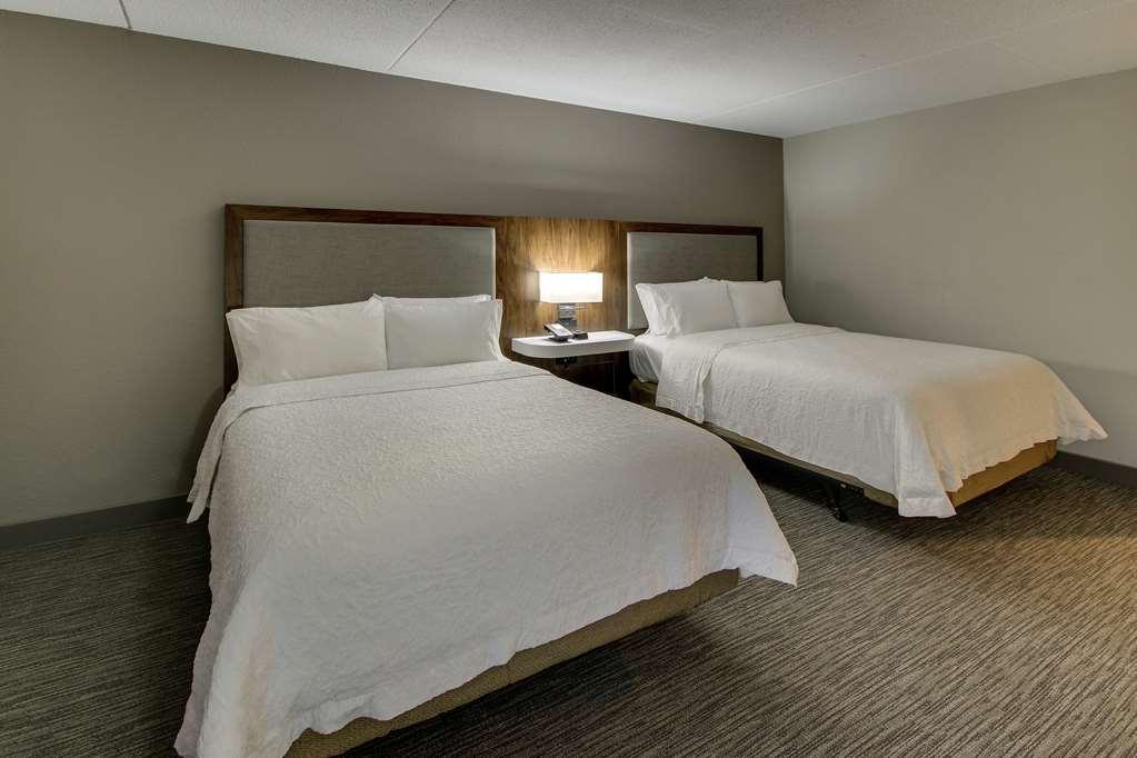 Hampton Inn Indianapolis/Кармел Номер фото