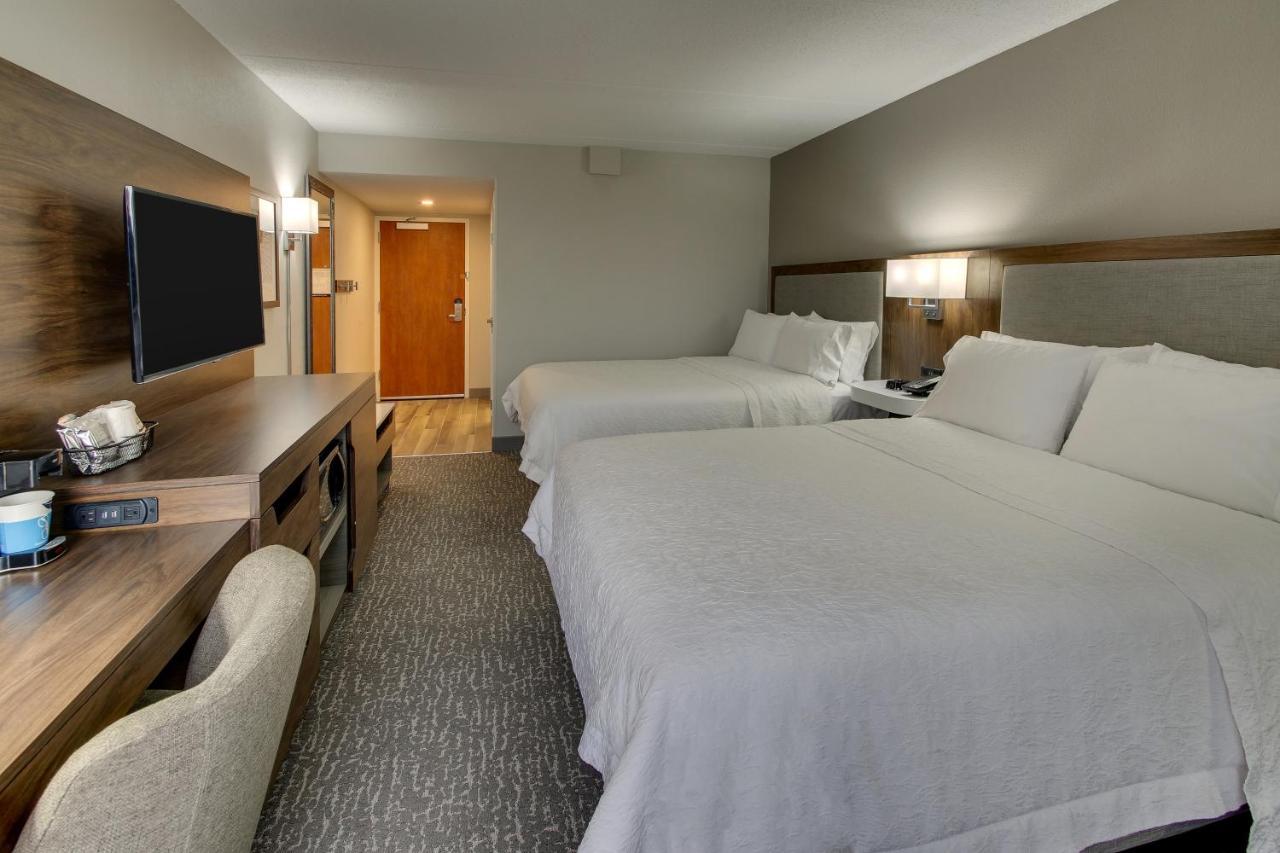 Hampton Inn Indianapolis/Кармел Екстер'єр фото