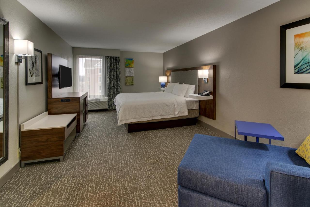 Hampton Inn Indianapolis/Кармел Екстер'єр фото
